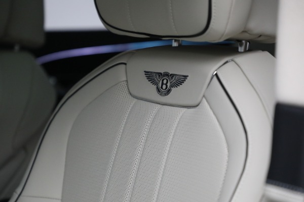 New 2023 Bentley Flying Spur V8 for sale $243,705 at Alfa Romeo of Westport in Westport CT 06880 22
