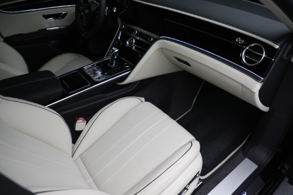 New 2023 Bentley Flying Spur V8 for sale $243,705 at Alfa Romeo of Westport in Westport CT 06880 27