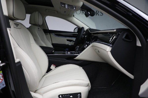 New 2023 Bentley Flying Spur V8 for sale $243,705 at Alfa Romeo of Westport in Westport CT 06880 28