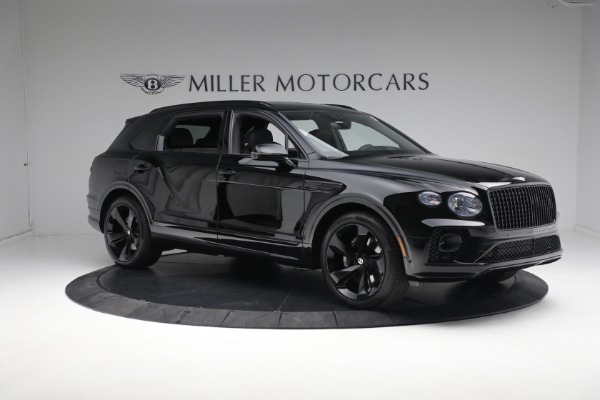 New 2023 Bentley Bentayga EWB V8 for sale $270,600 at Alfa Romeo of Westport in Westport CT 06880 12