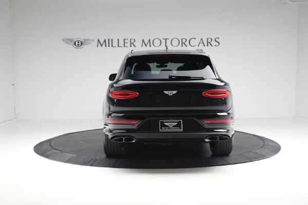 New 2023 Bentley Bentayga EWB V8 for sale $270,600 at Alfa Romeo of Westport in Westport CT 06880 7