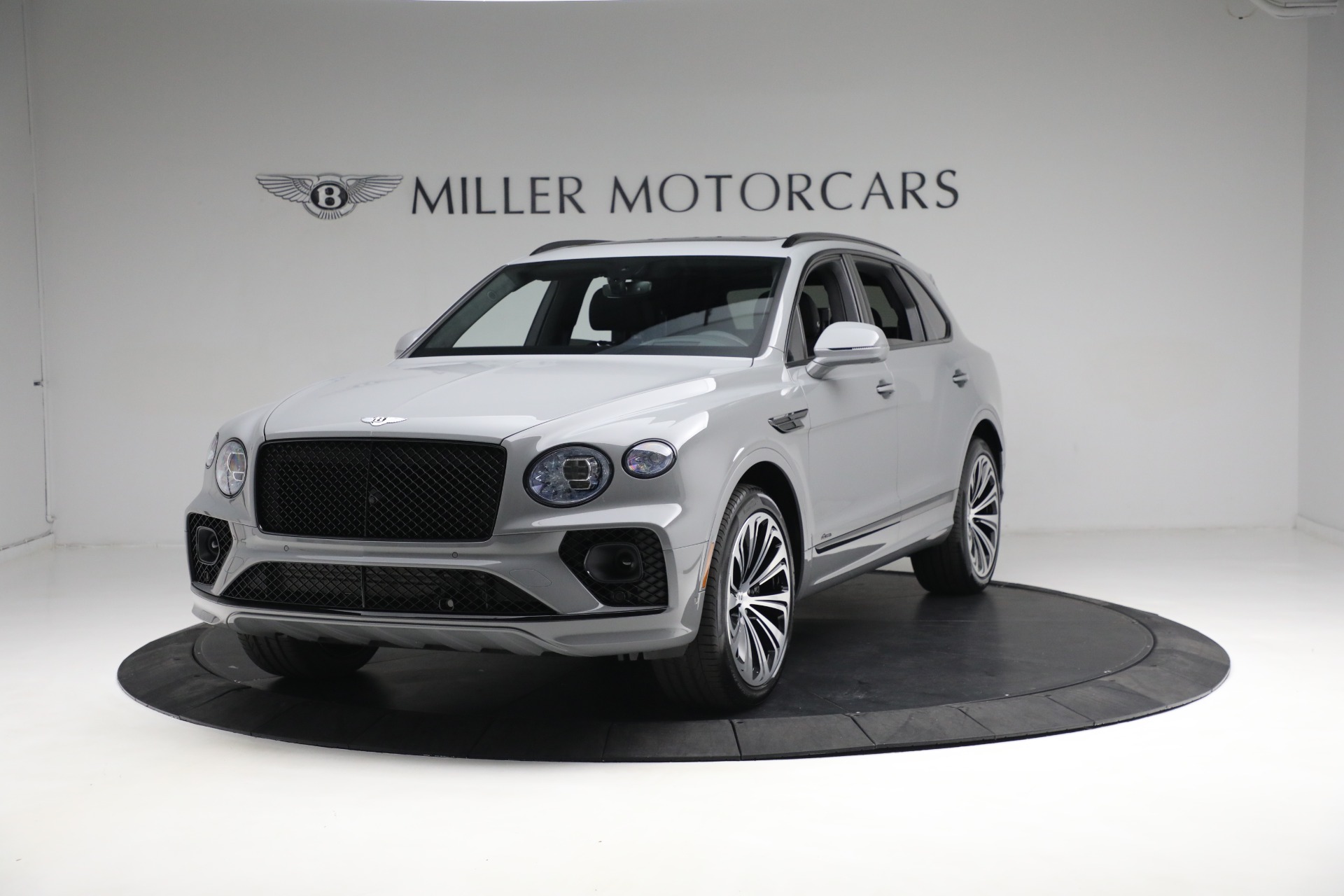 New 2023 Bentley Bentayga Azure V8 for sale $275,715 at Alfa Romeo of Westport in Westport CT 06880 1