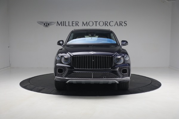 New 2023 Bentley Bentayga EWB Azure V8 for sale $251,900 at Alfa Romeo of Westport in Westport CT 06880 12