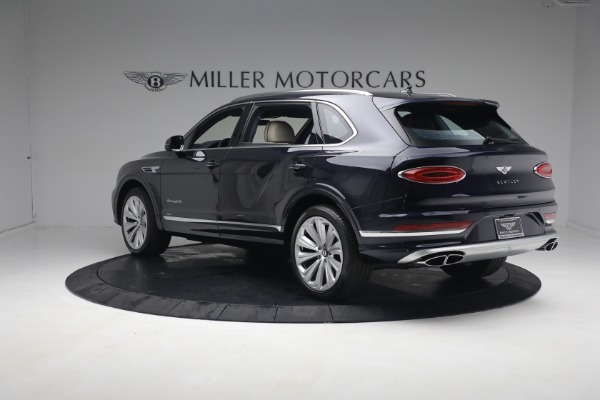 Used 2023 Bentley Bentayga EWB Azure V8 for sale $267,900 at Alfa Romeo of Westport in Westport CT 06880 5