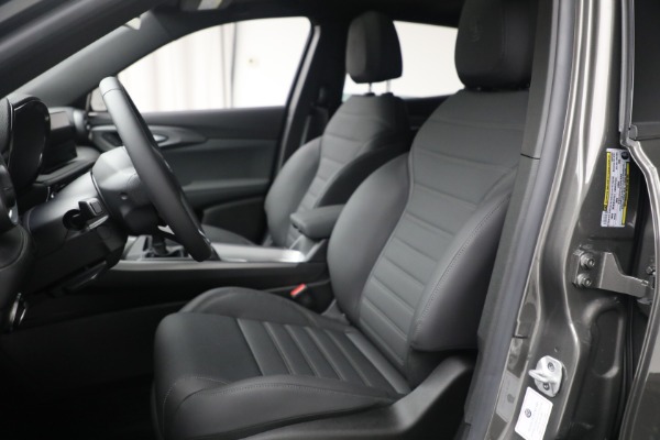 New 2024 Alfa Romeo Tonale Ti for sale Call for price at Alfa Romeo of Westport in Westport CT 06880 16