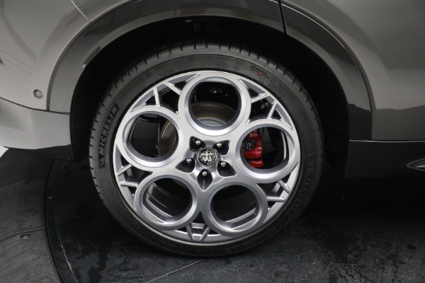 New 2024 Alfa Romeo Tonale Veloce for sale $57,300 at Alfa Romeo of Westport in Westport CT 06880 26