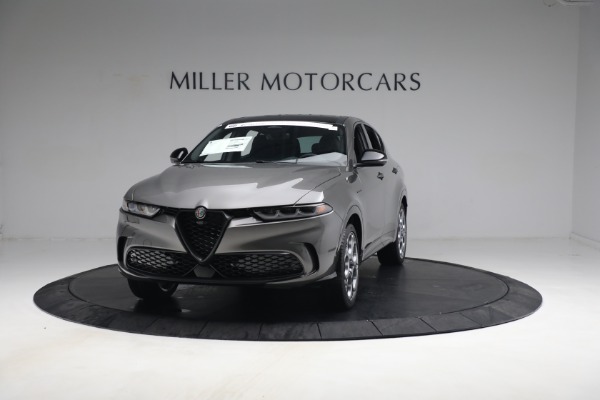 New 2024 Alfa Romeo Tonale Veloce for sale $57,300 at Alfa Romeo of Westport in Westport CT 06880 1