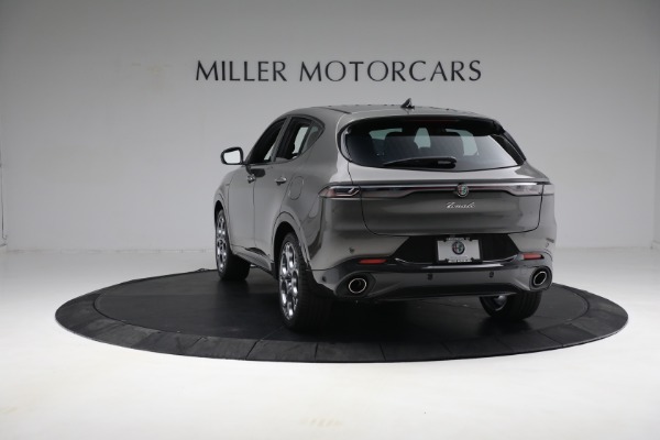 New 2024 Alfa Romeo Tonale Veloce for sale $55,300 at Alfa Romeo of Westport in Westport CT 06880 9