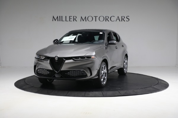 New 2024 Alfa Romeo Tonale Veloce for sale $55,300 at Alfa Romeo of Westport in Westport CT 06880 1