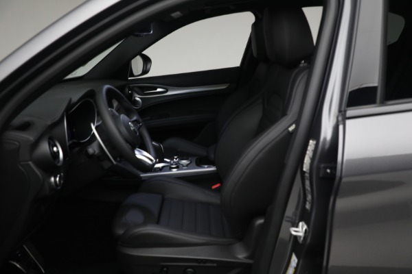 New 2024 Alfa Romeo Stelvio Veloce for sale $58,455 at Alfa Romeo of Westport in Westport CT 06880 17