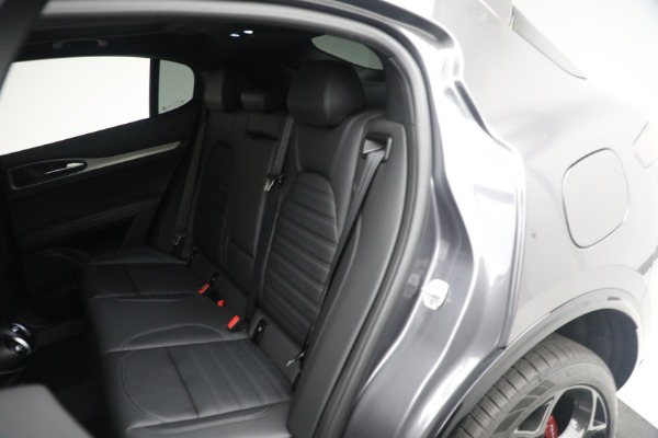 New 2024 Alfa Romeo Stelvio Veloce for sale $58,455 at Alfa Romeo of Westport in Westport CT 06880 21