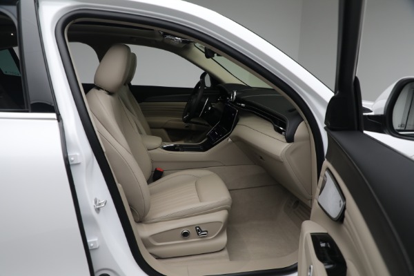 New 2023 Maserati Grecale GT for sale $73,201 at Alfa Romeo of Westport in Westport CT 06880 27