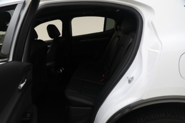 New 2024 Alfa Romeo Stelvio Ti for sale $53,820 at Alfa Romeo of Westport in Westport CT 06880 24