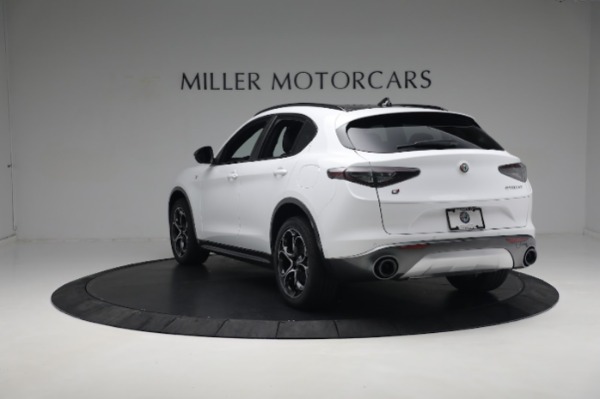 New 2024 Alfa Romeo Stelvio Ti for sale $53,820 at Alfa Romeo of Westport in Westport CT 06880 7