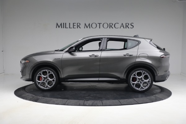 New 2024 Alfa Romeo Tonale Veloce for sale $57,300 at Alfa Romeo of Westport in Westport CT 06880 4