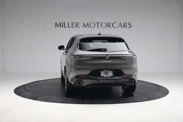 New 2024 Alfa Romeo Tonale Veloce for sale $57,300 at Alfa Romeo of Westport in Westport CT 06880 7