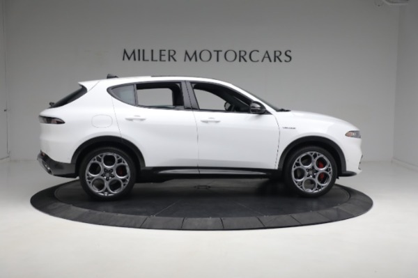 New 2024 Alfa Romeo Tonale Veloce for sale $56,640 at Alfa Romeo of Westport in Westport CT 06880 12