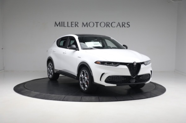 New 2024 Alfa Romeo Tonale Veloce for sale $56,640 at Alfa Romeo of Westport in Westport CT 06880 16