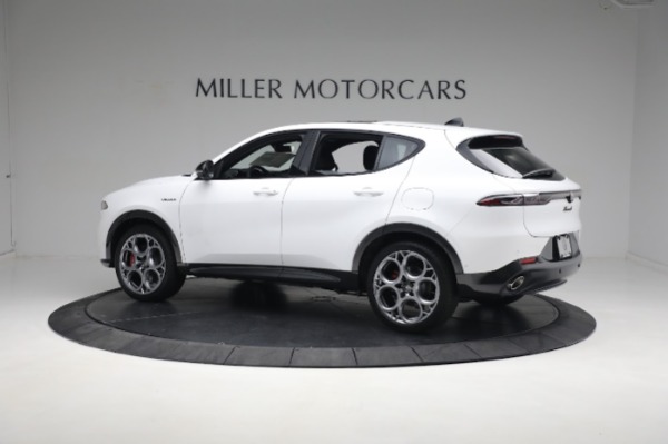 New 2024 Alfa Romeo Tonale Veloce for sale $56,640 at Alfa Romeo of Westport in Westport CT 06880 5
