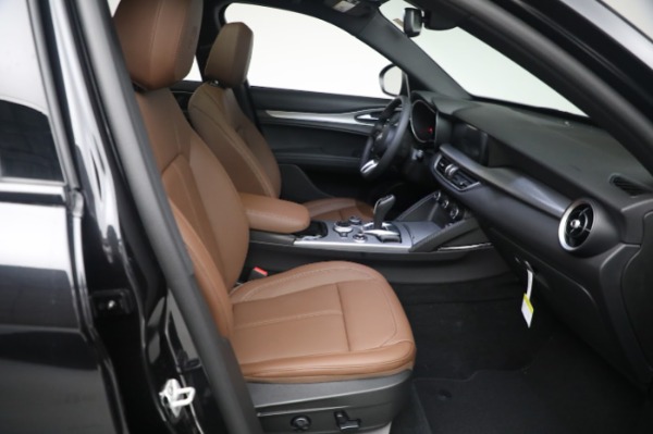 New 2024 Alfa Romeo Stelvio Ti for sale $55,230 at Alfa Romeo of Westport in Westport CT 06880 20