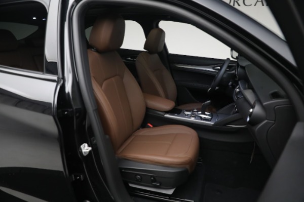 New 2024 Alfa Romeo Stelvio Ti for sale $55,230 at Alfa Romeo of Westport in Westport CT 06880 22