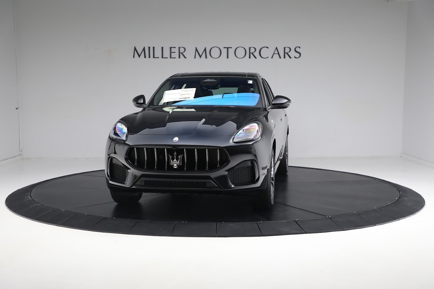 New 2023 Maserati Grecale GT for sale $74,001 at Alfa Romeo of Westport in Westport CT 06880 1