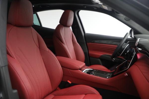 New 2023 Maserati Grecale Modena for sale $91,201 at Alfa Romeo of Westport in Westport CT 06880 17