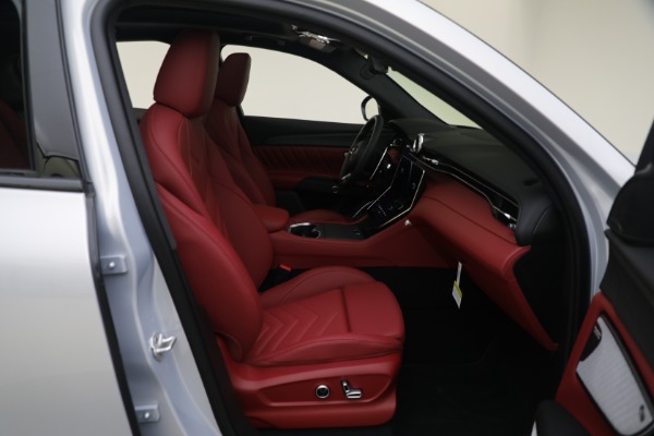 New 2023 Maserati Grecale Modena for sale $91,601 at Alfa Romeo of Westport in Westport CT 06880 24