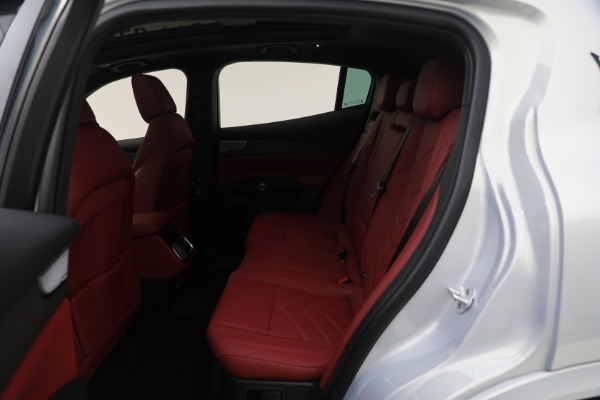 New 2023 Maserati Grecale Modena for sale $91,601 at Alfa Romeo of Westport in Westport CT 06880 26