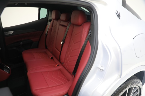New 2023 Maserati Grecale Modena for sale $91,601 at Alfa Romeo of Westport in Westport CT 06880 27