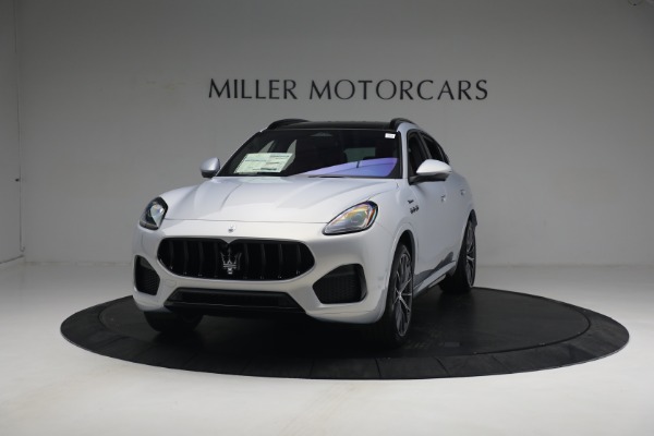 New 2023 Maserati Grecale Modena for sale $91,601 at Alfa Romeo of Westport in Westport CT 06880 1