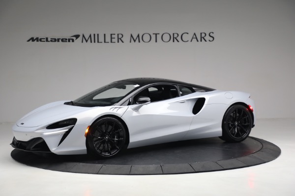 New 2023 McLaren Artura TechLux for sale $279,835 at Alfa Romeo of Westport in Westport CT 06880 2