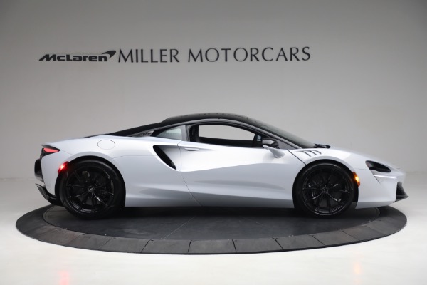 New 2023 McLaren Artura TechLux for sale $279,835 at Alfa Romeo of Westport in Westport CT 06880 9