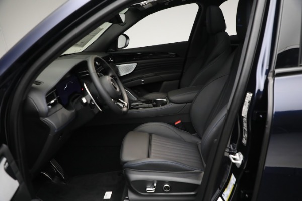 New 2023 Maserati Grecale Modena for sale $94,101 at Alfa Romeo of Westport in Westport CT 06880 17