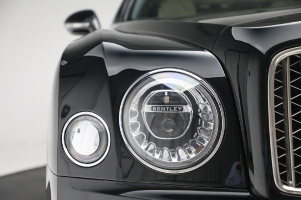 Used 2017 Bentley Mulsanne Extended Wheelbase for sale $259,900 at Alfa Romeo of Westport in Westport CT 06880 15