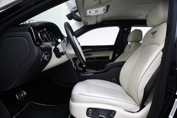 Used 2017 Bentley Mulsanne Extended Wheelbase for sale $259,900 at Alfa Romeo of Westport in Westport CT 06880 19