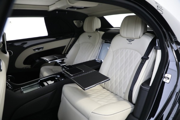 Used 2017 Bentley Mulsanne Extended Wheelbase for sale Sold at Alfa Romeo of Westport in Westport CT 06880 28