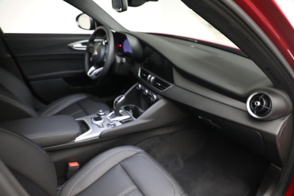 New 2024 Alfa Romeo Giulia Ti for sale $51,115 at Alfa Romeo of Westport in Westport CT 06880 24