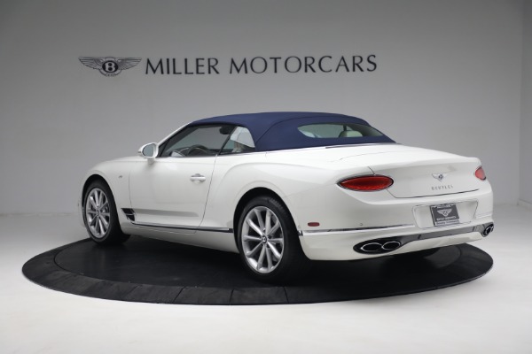 Used 2021 Bentley Continental GTC V8 for sale Sold at Alfa Romeo of Westport in Westport CT 06880 19