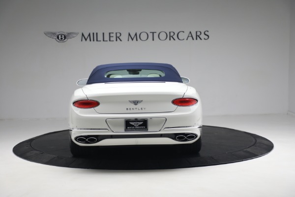 Used 2021 Bentley Continental GTC V8 for sale Sold at Alfa Romeo of Westport in Westport CT 06880 20