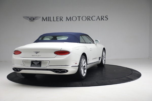 Used 2021 Bentley Continental GTC V8 for sale Sold at Alfa Romeo of Westport in Westport CT 06880 21