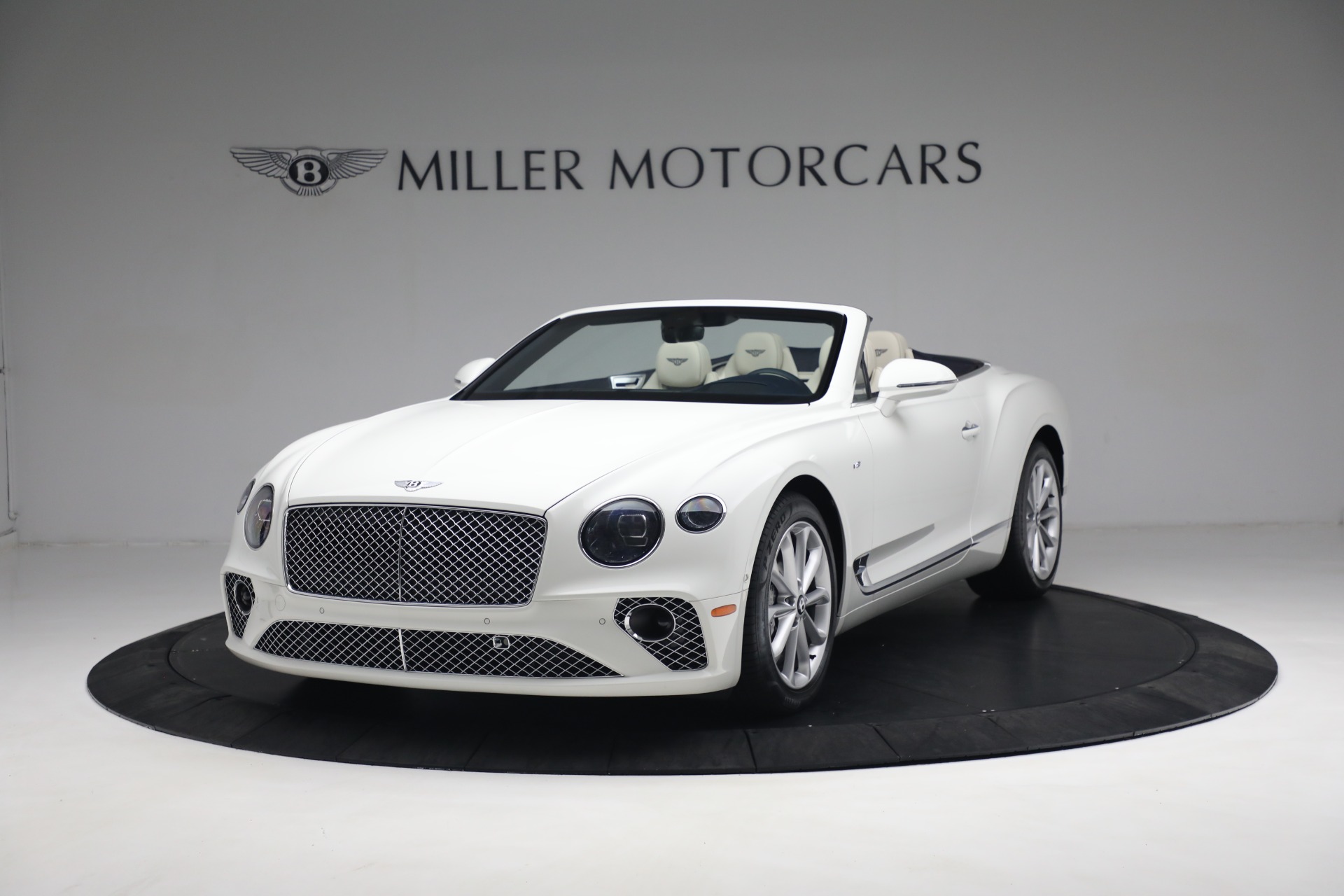 Used 2021 Bentley Continental GTC V8 for sale Sold at Alfa Romeo of Westport in Westport CT 06880 1