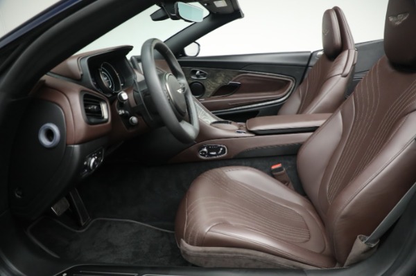 Used 2020 Aston Martin DB11 Volante for sale $148,900 at Alfa Romeo of Westport in Westport CT 06880 20