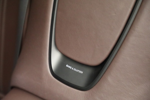 Used 2020 Aston Martin DB11 Volante for sale $148,900 at Alfa Romeo of Westport in Westport CT 06880 25