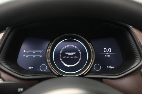 Used 2020 Aston Martin DB11 Volante for sale $148,900 at Alfa Romeo of Westport in Westport CT 06880 27