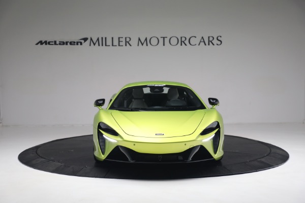 New 2023 McLaren Artura Vision for sale $277,875 at Alfa Romeo of Westport in Westport CT 06880 12