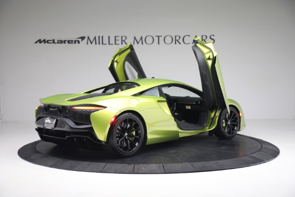 New 2023 McLaren Artura Vision for sale $277,875 at Alfa Romeo of Westport in Westport CT 06880 16