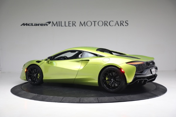 New 2023 McLaren Artura Vision for sale $277,875 at Alfa Romeo of Westport in Westport CT 06880 4