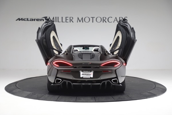 Used 2018 McLaren 570S Spider for sale Sold at Alfa Romeo of Westport in Westport CT 06880 16
