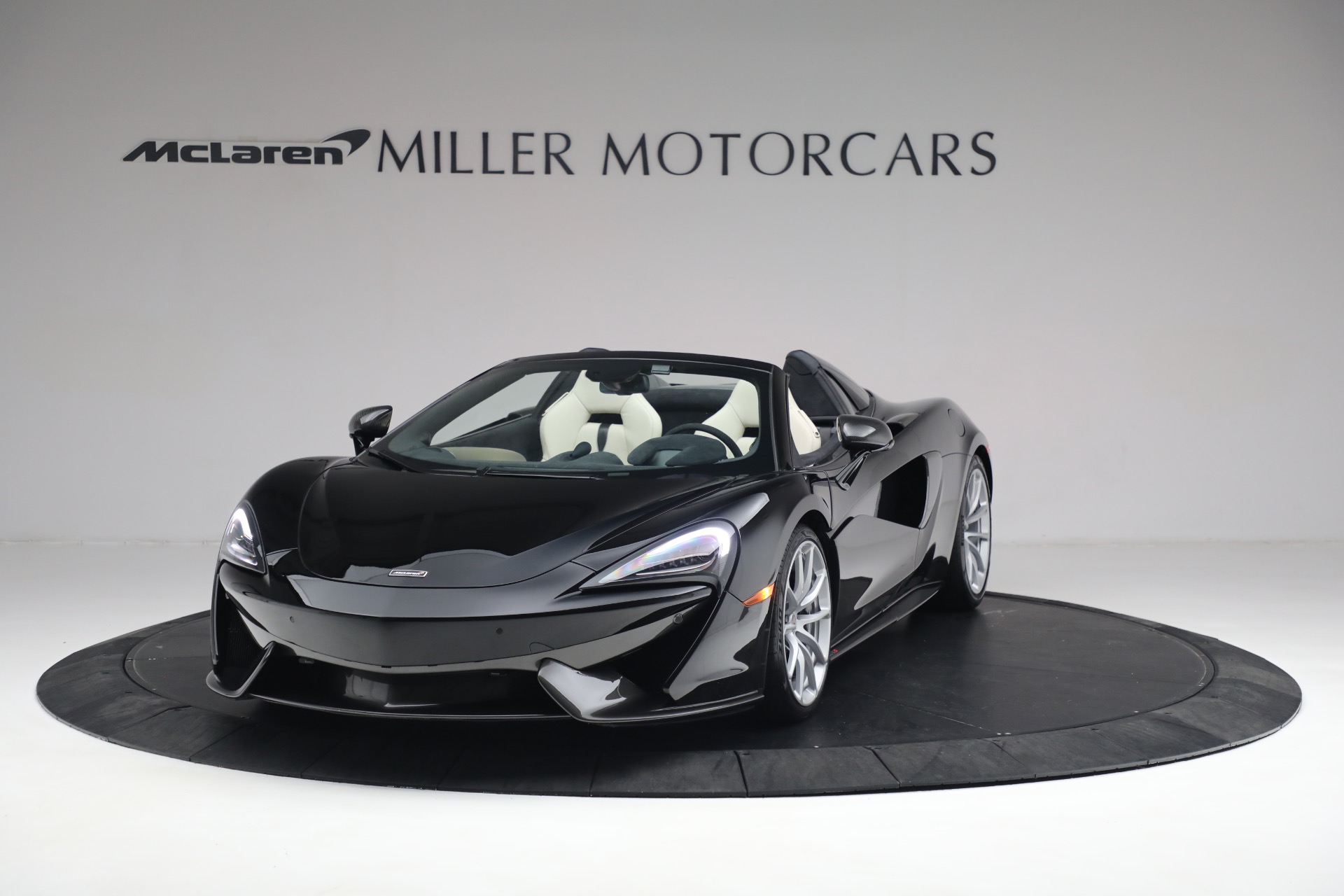 Used 2018 McLaren 570S Spider for sale Sold at Alfa Romeo of Westport in Westport CT 06880 1